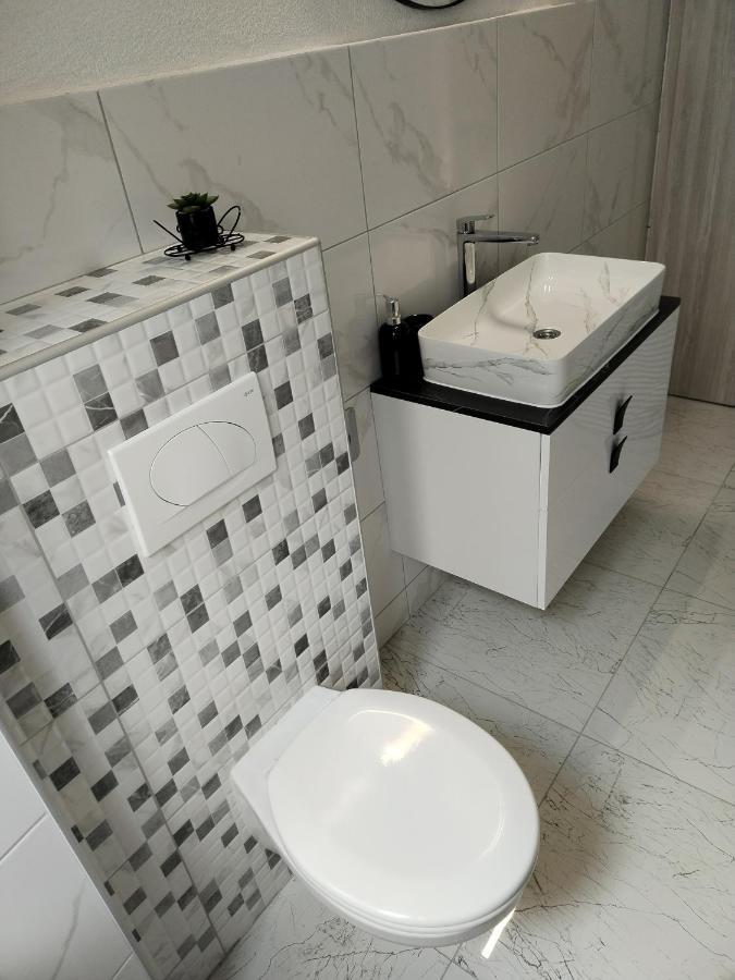 Apartman Zeko Fiume Kültér fotó